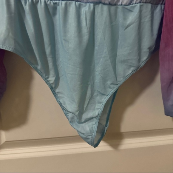 Flying Tomato Pastel Rainbow Long Sleeve V-Neck Bodysuit Women’s Size Large - Picture 13 of 15